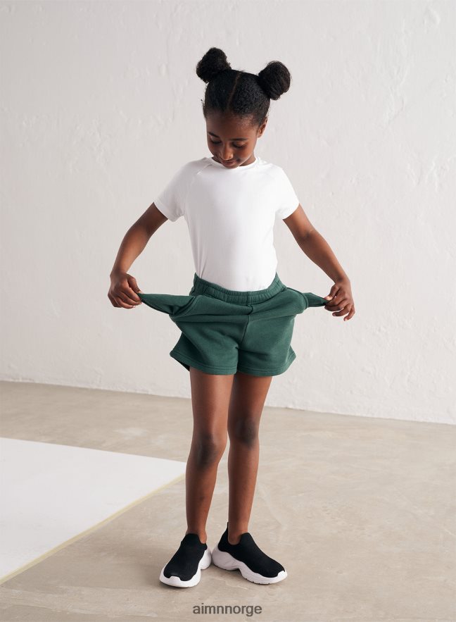 AIM'N barn furugrønn mini sweatshorts 6FV40N690 klær
