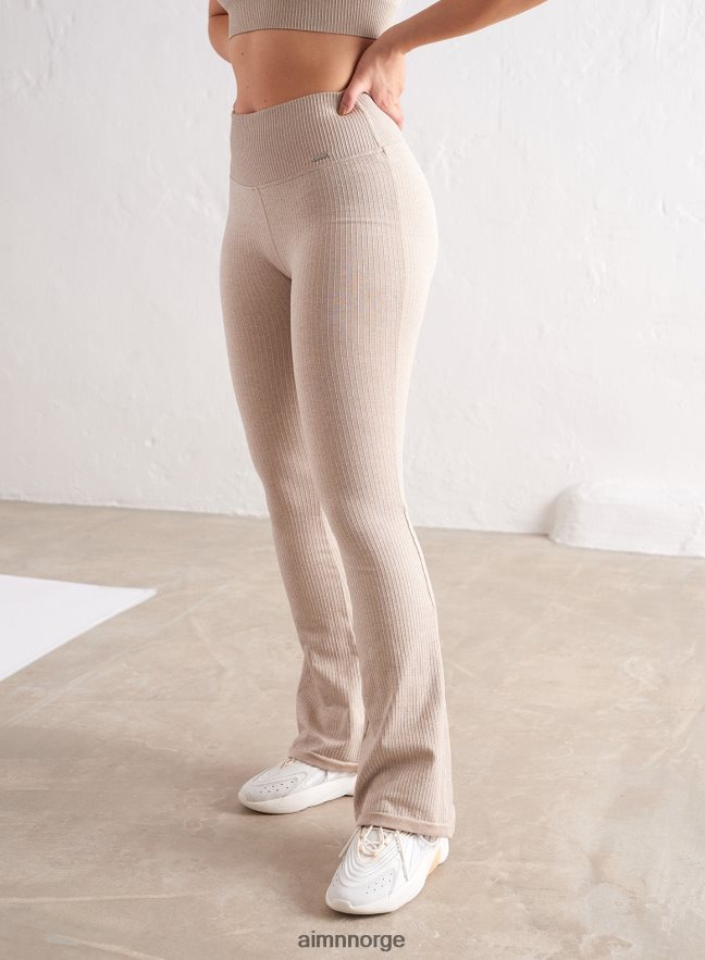 AIM'N kvinner beige ribbestrikkede sømløse flare tights 6FV40N3 klær